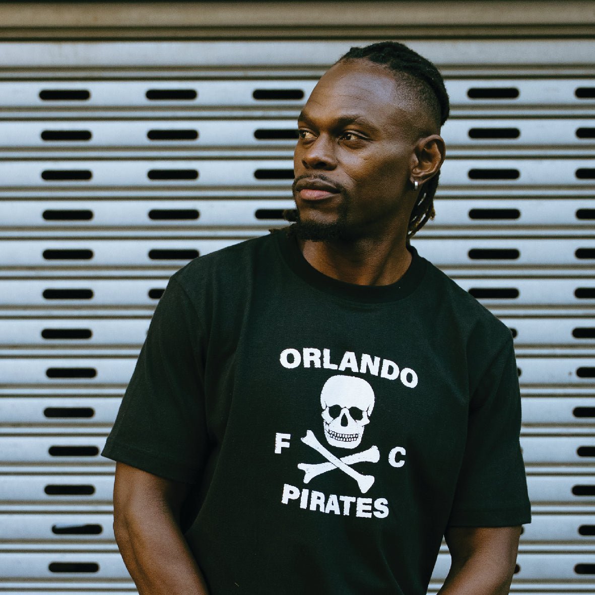 Orlando Pirates Graphic Regular Crew Tee - Black - Old School