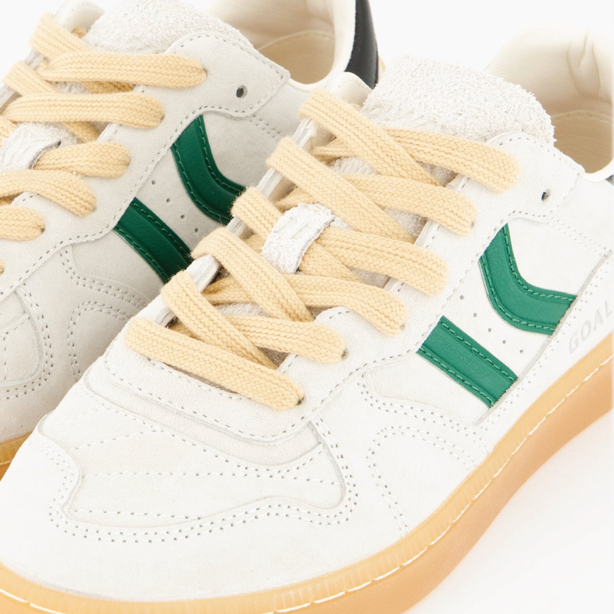 Stillknocks X Coolway X Old School Sneaker - Ivory - Old School