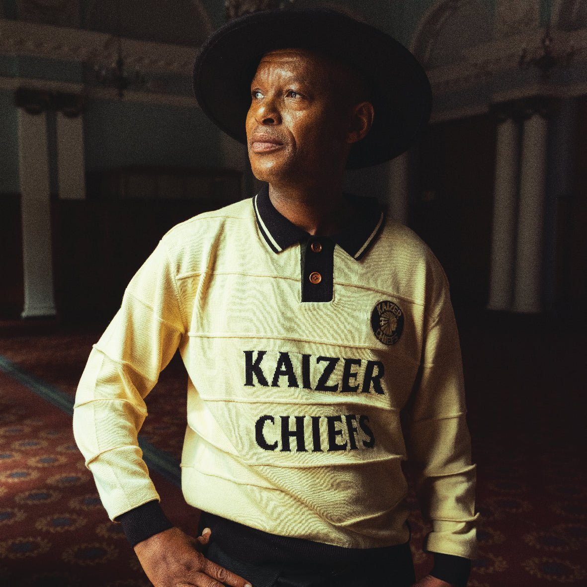 Kaizer Chiefs Long Sleeve Knitted Jersey-Butter – Old School
