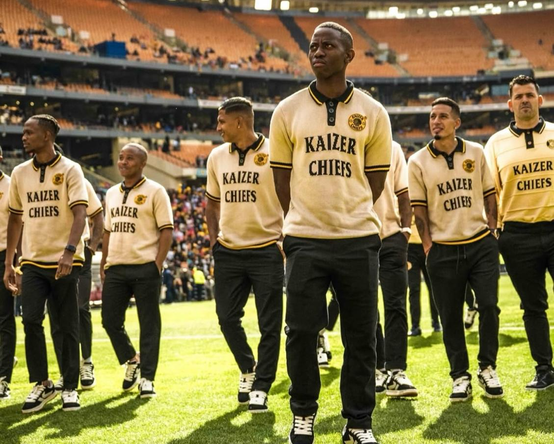 Kaizer Chiefs SS Check Knitted Jersey-Ivory – Old School